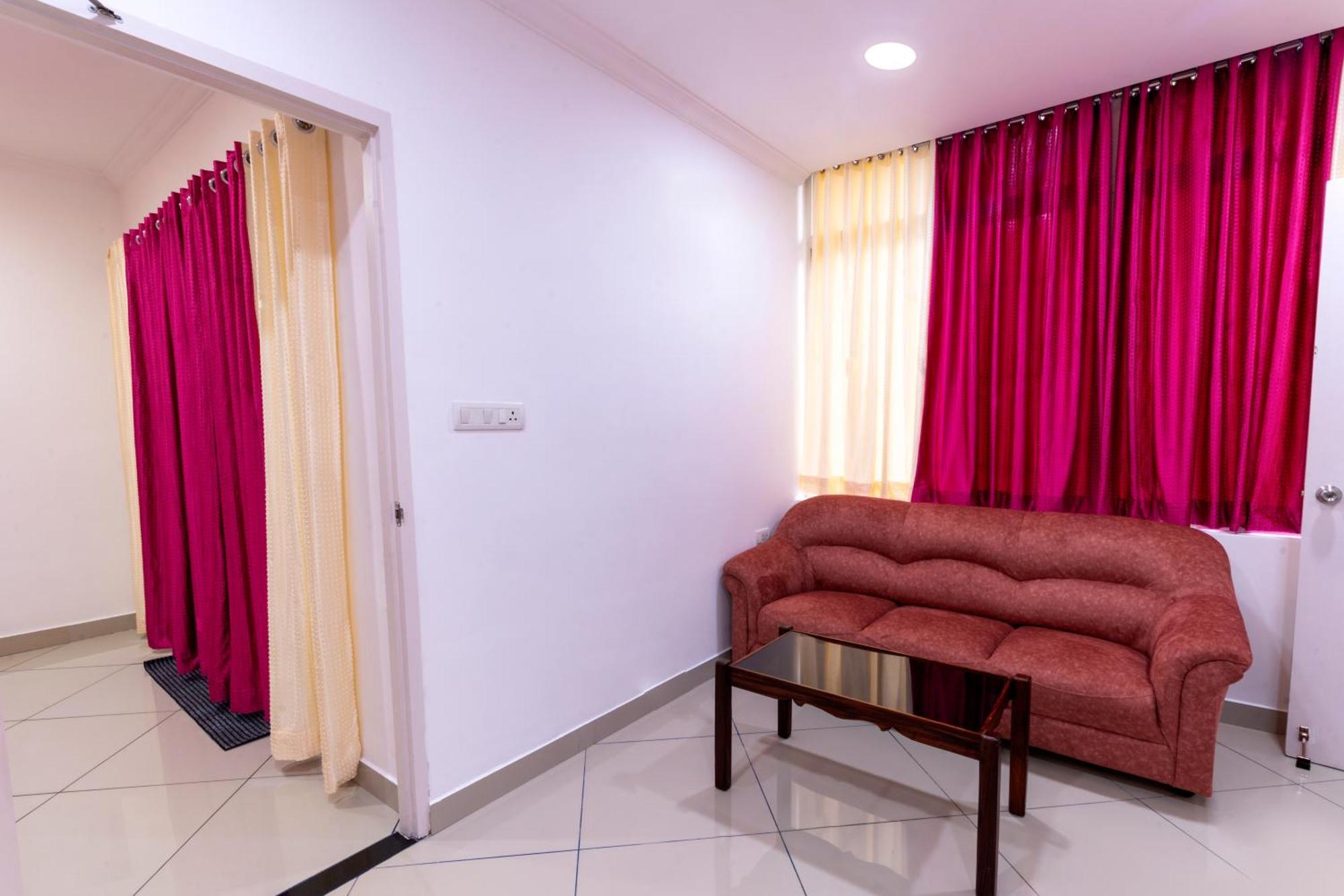 טריואנדרום Vasudevam Premium Suites מראה חיצוני תמונה