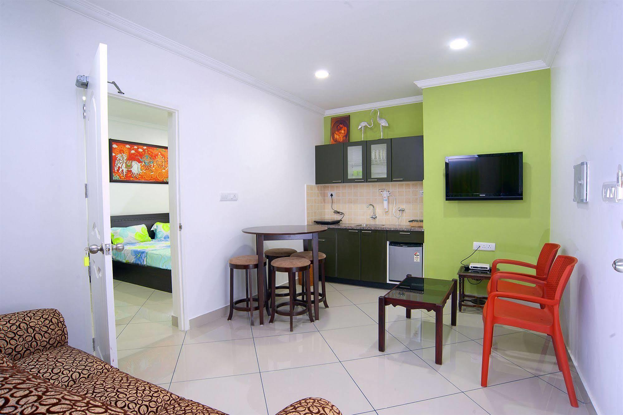 טריואנדרום Vasudevam Premium Suites מראה חיצוני תמונה